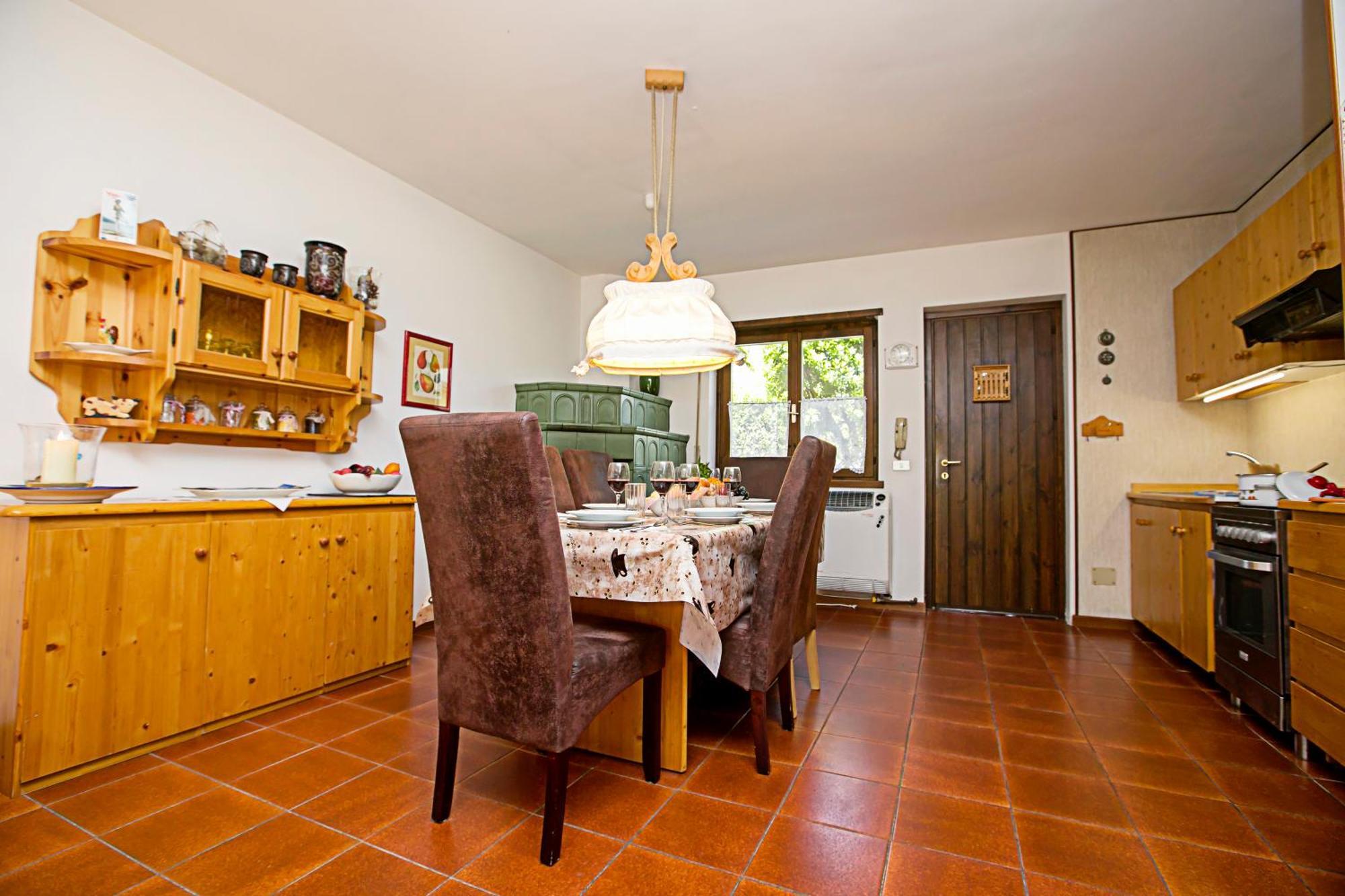 Residence Christina Due Laghi - Happy Rentals Тенно Екстер'єр фото